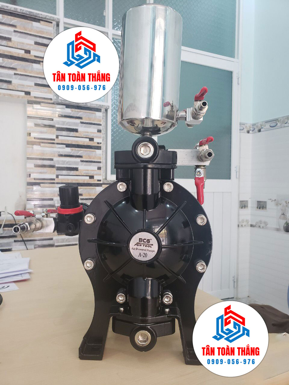 Hình ảnh máy bơm màng sơn A-20