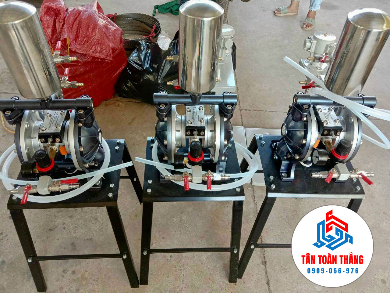 Hình ảnh máy bơm màng sơn A-20