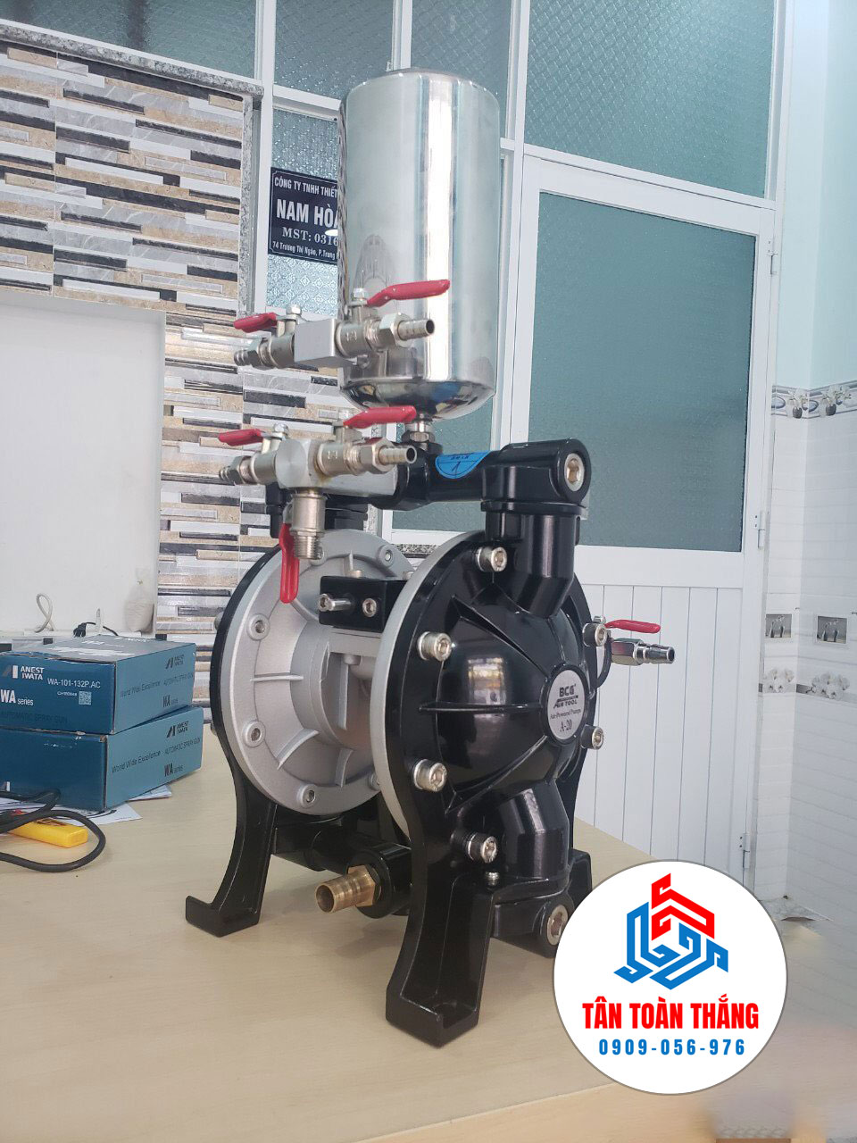 Hình ảnh máy bơm màng sơn A-20