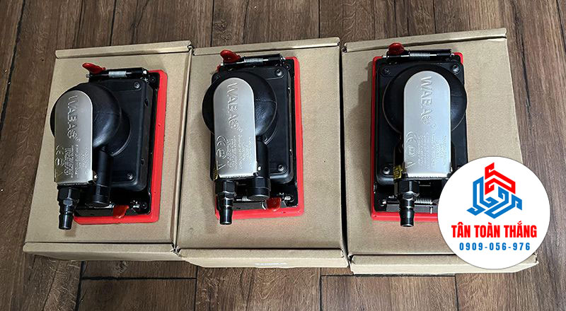 Máy chà nhám dùng hơi đế hình chữ nhật 2450A