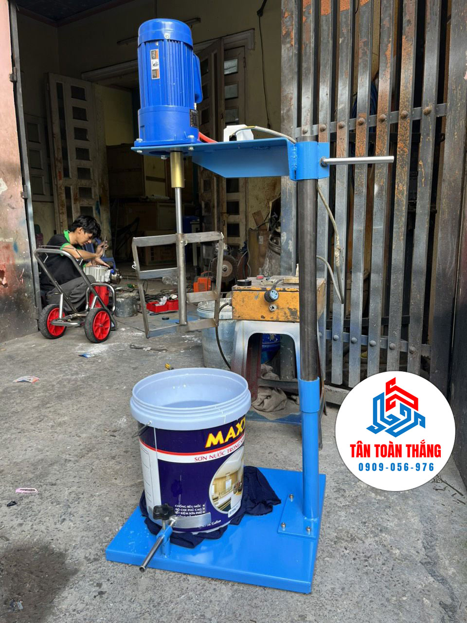 Máy khuấy sơn giả đá thùng 20 lít 