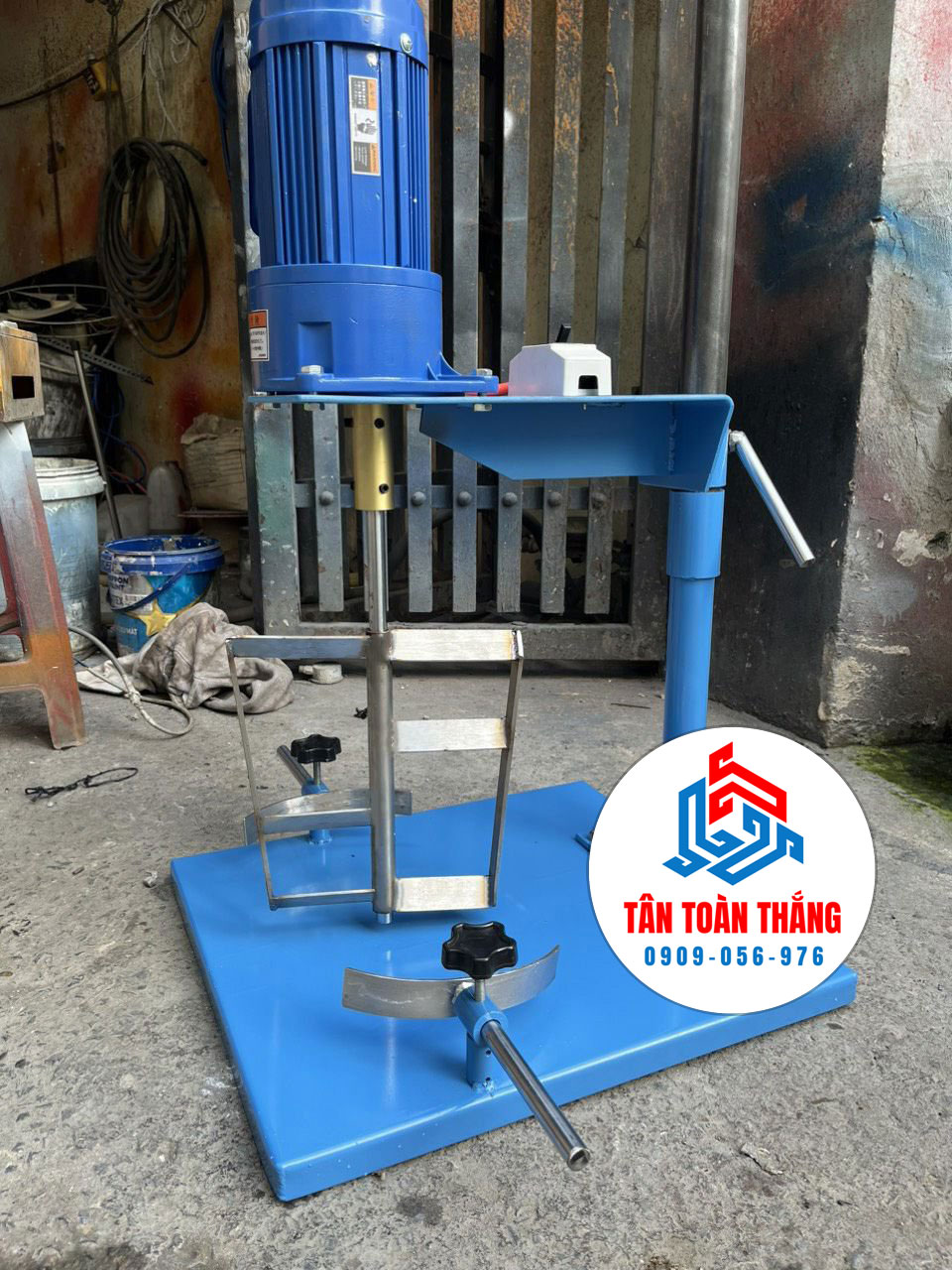 Máy khuấy sơn giả đá thùng 20 lít nâng hạ thủ công