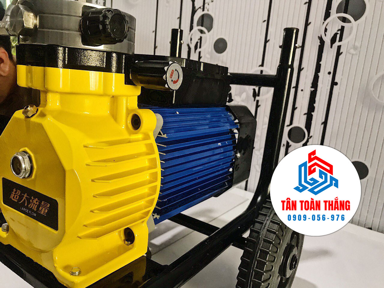 Máy phun sơn nước sơn dầu ST-995