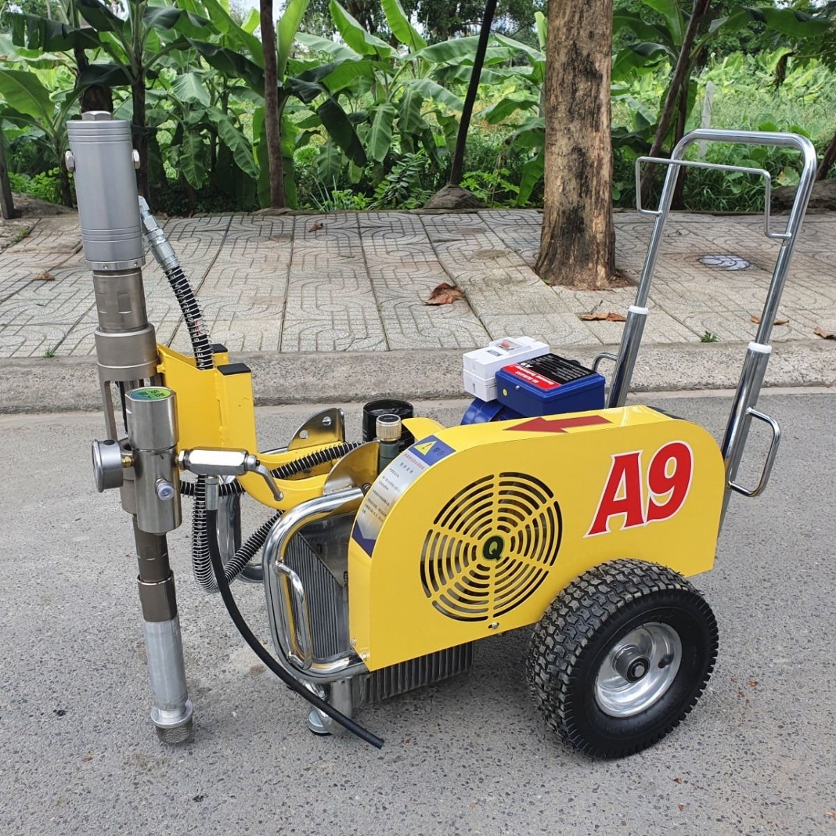 Máy phun bột trét tường A9 (chuyên cho bột đặc)