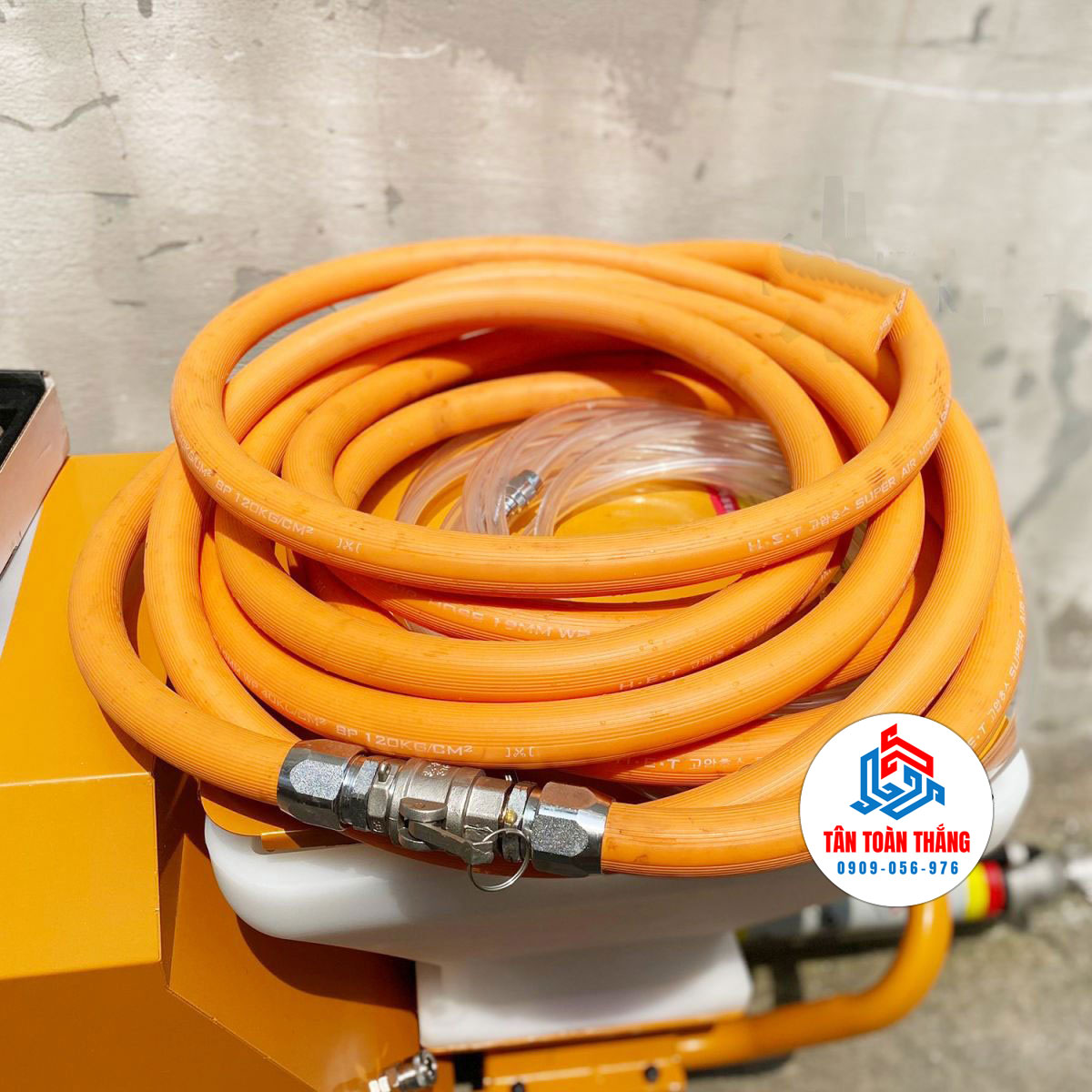 Máy phun vữa chống cháy D7